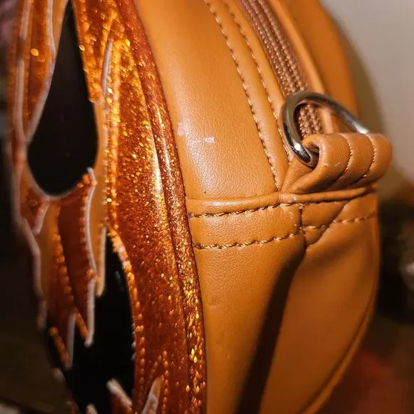 Halloween Pumpkin Jack O'Lantern Round Crossbody Bag - Picture 3 of 7